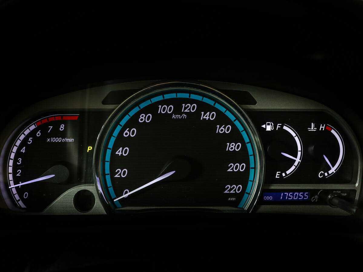 Б/У Тойота Венза 2014 года. Фото: #10