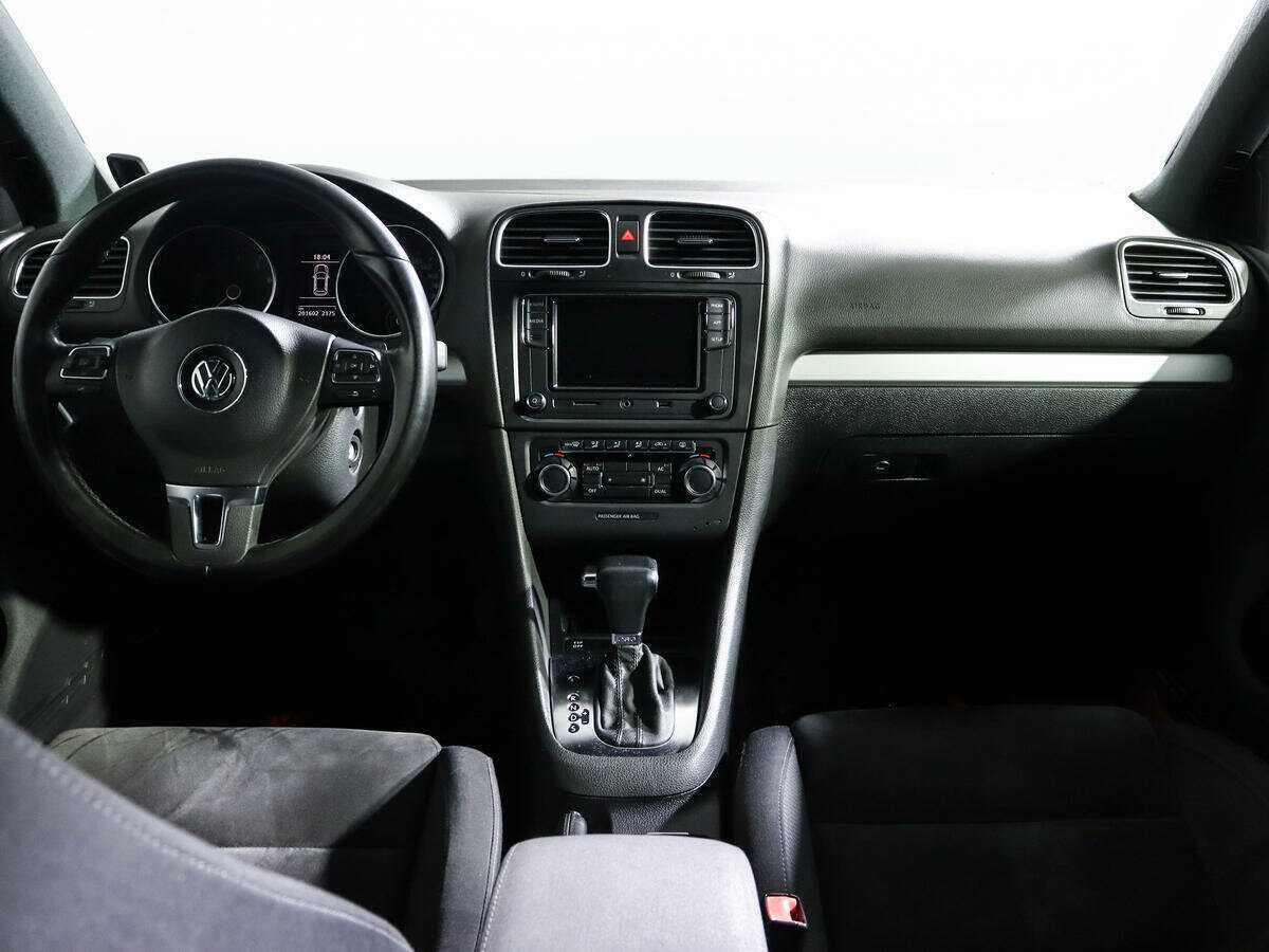 Б/У Фольксваген Гольф 2009 года. Фото: #11