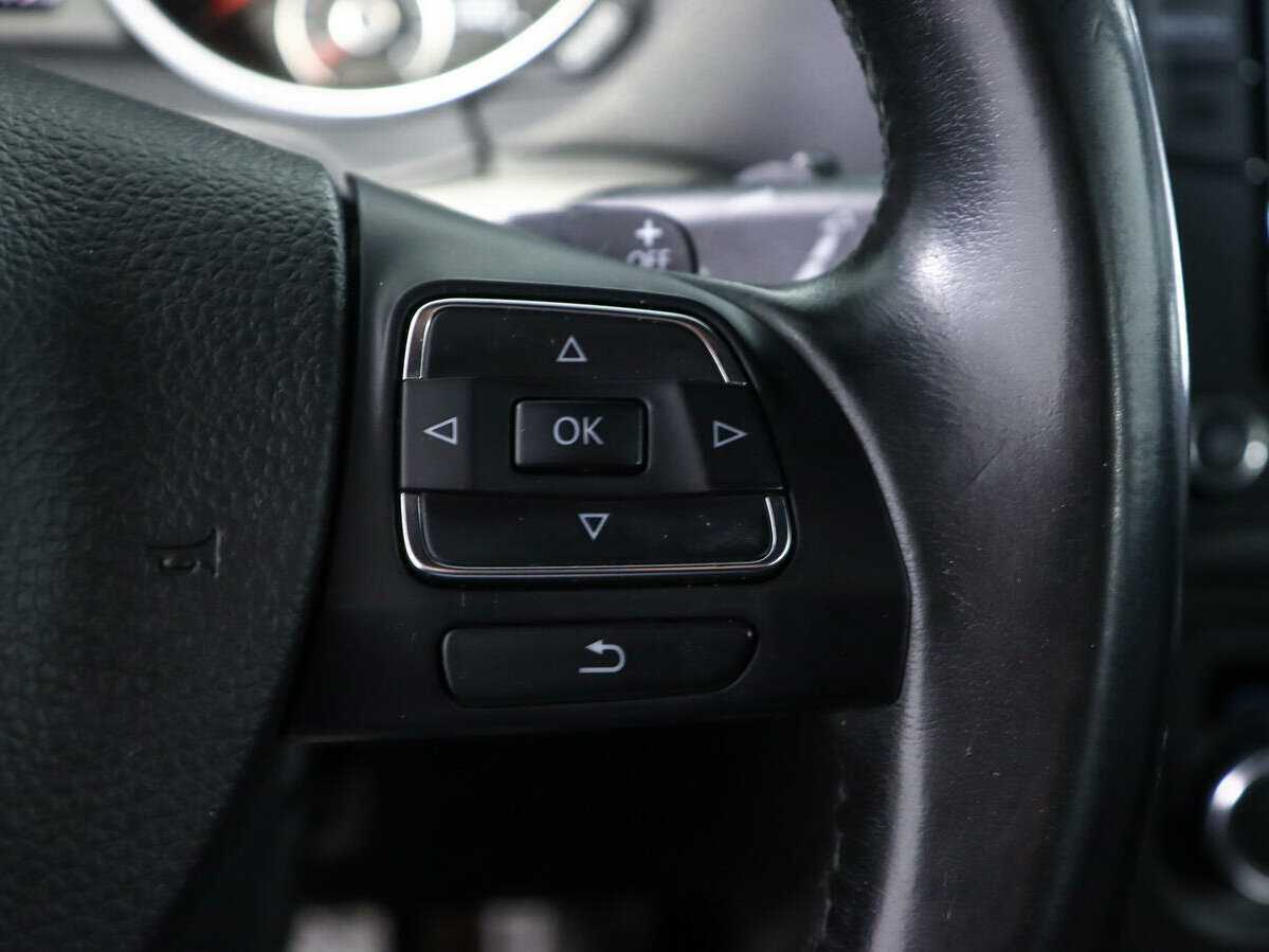 Б/У Фольксваген Гольф 2009 года. Фото: #18