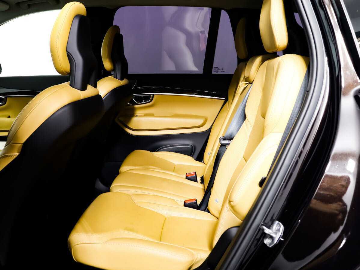 Б/У Вольво ИксЦ90 2015 года. Фото: #11