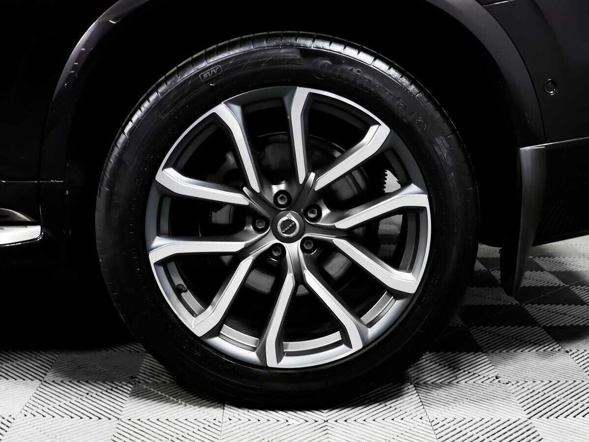 Б/У Вольво ИксЦ90 2015 года. Фото: #13