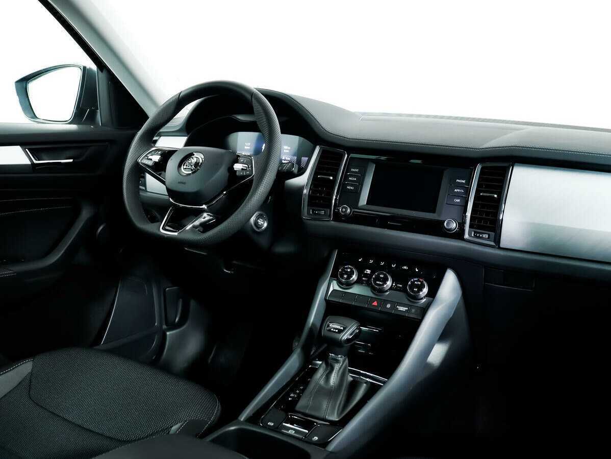 Б/У Шкода Кодиак 2024 года. Фото: #6