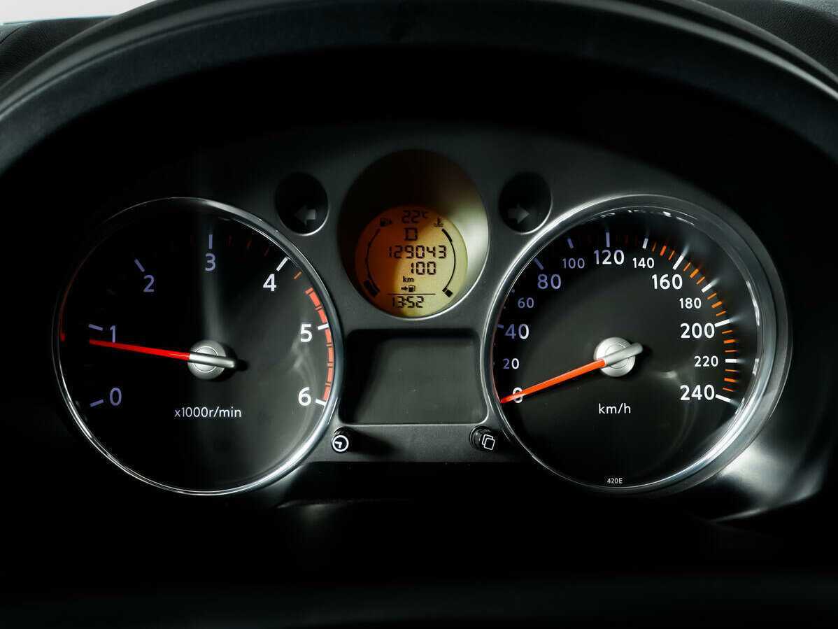 Б/У Ниссан Икс-Трейл 2010 года. Фото: #9