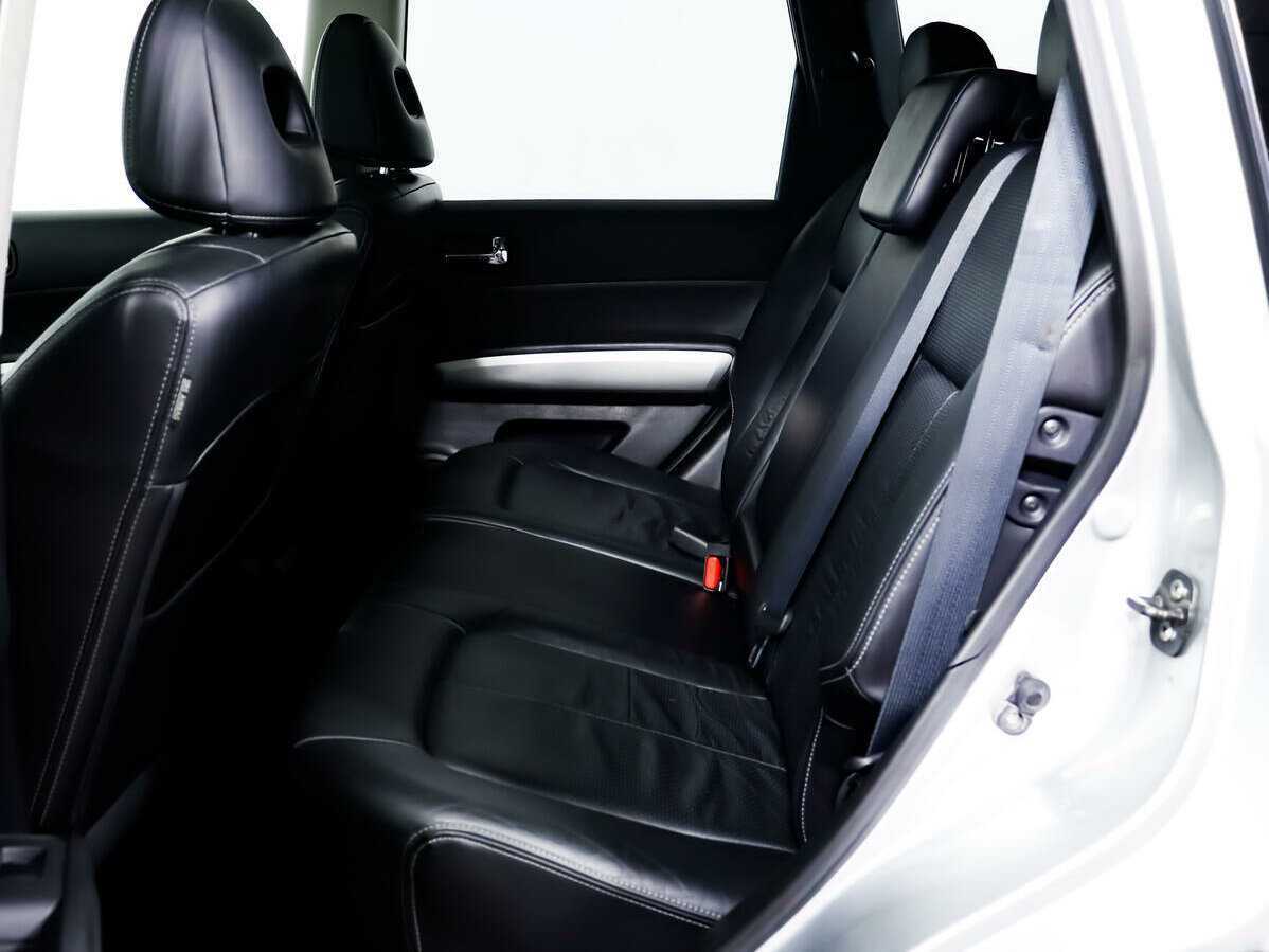 Б/У Ниссан Икс-Трейл 2010 года. Фото: #11