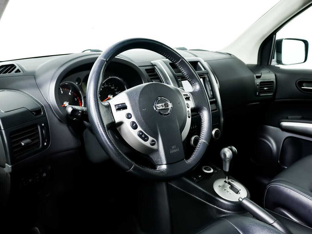 Б/У Ниссан Икс-Трейл 2010 года. Фото: #12