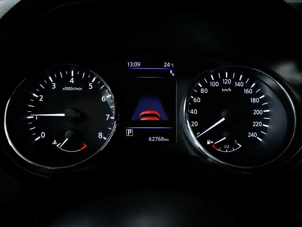 Б/У Ниссан Икс-Трейл 2021 года. Фото: #9