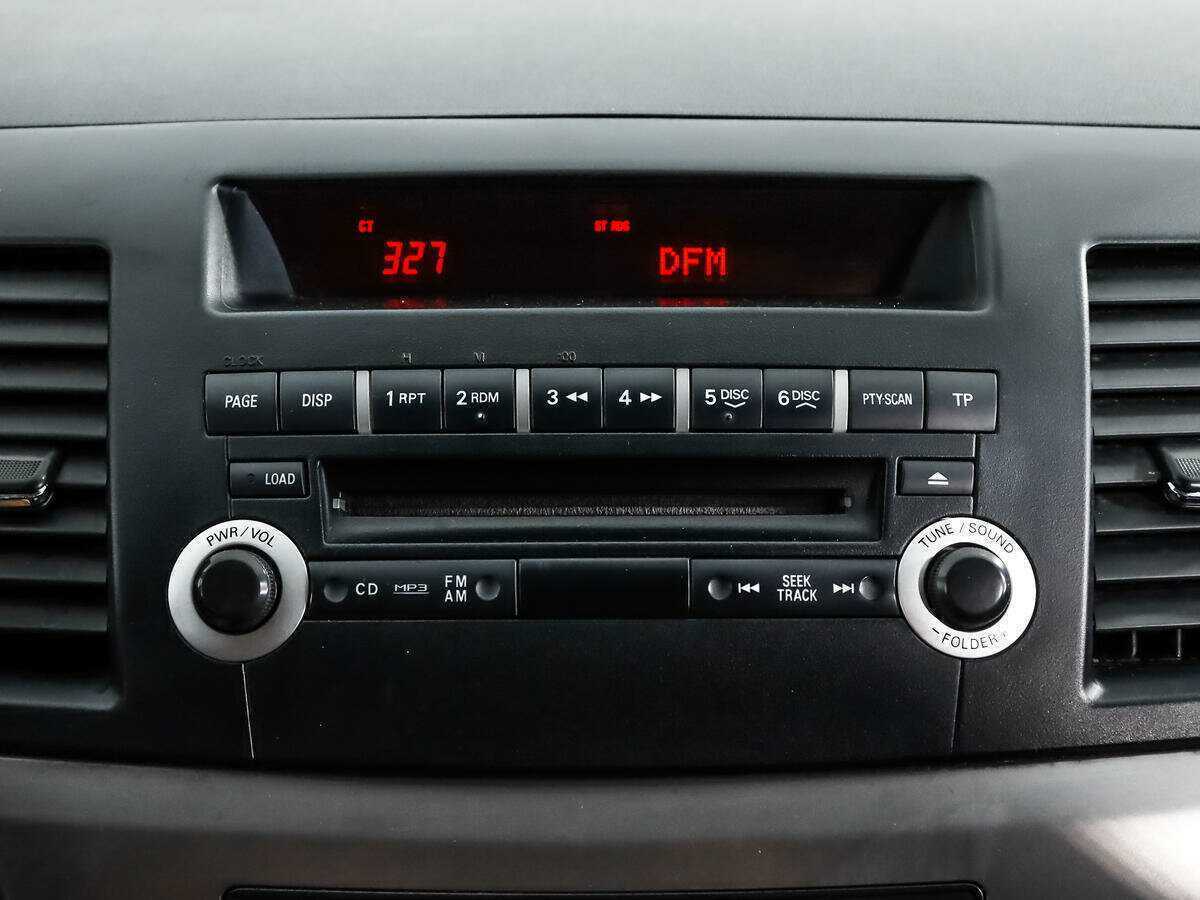 Б/У Митсубиши Лансер 2008 года. Фото: #12