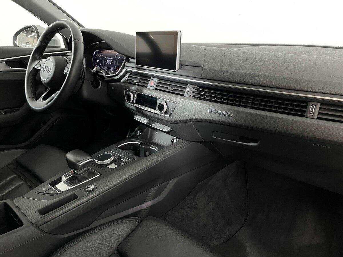 Б/У Ауди А4 2018 года. Фото: #8