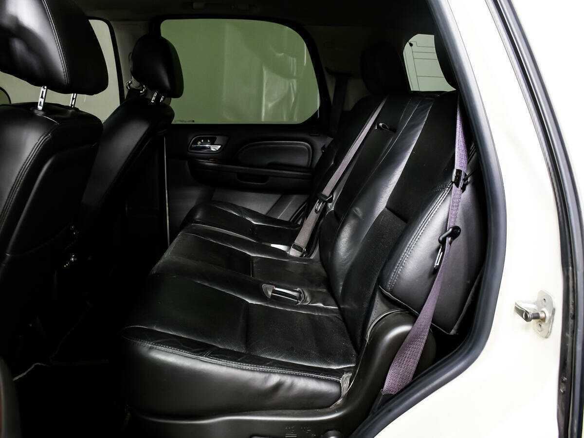 Б/У Кадиллак Эскалэйд 2010 года. Фото: #10