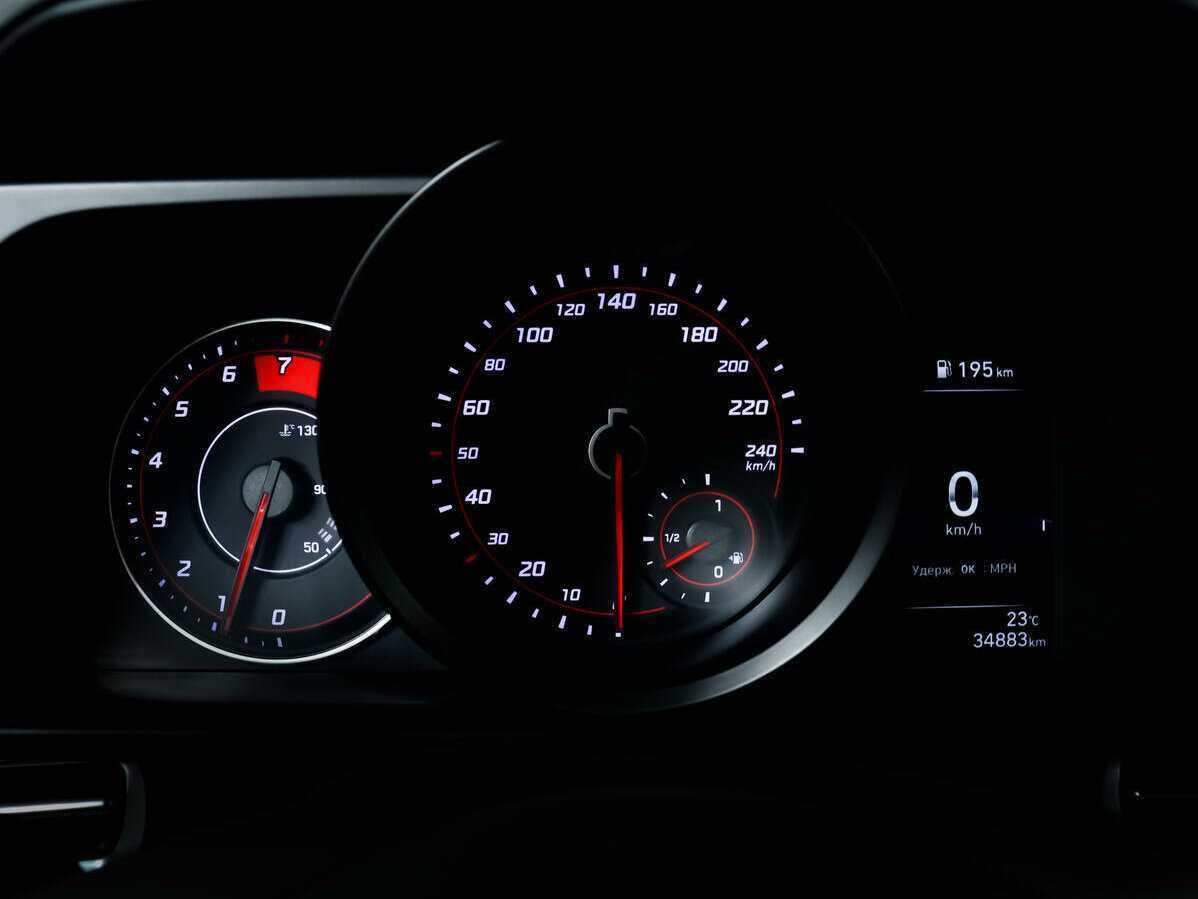 Б/У Хендай Елантра 2021 года. Фото: #9