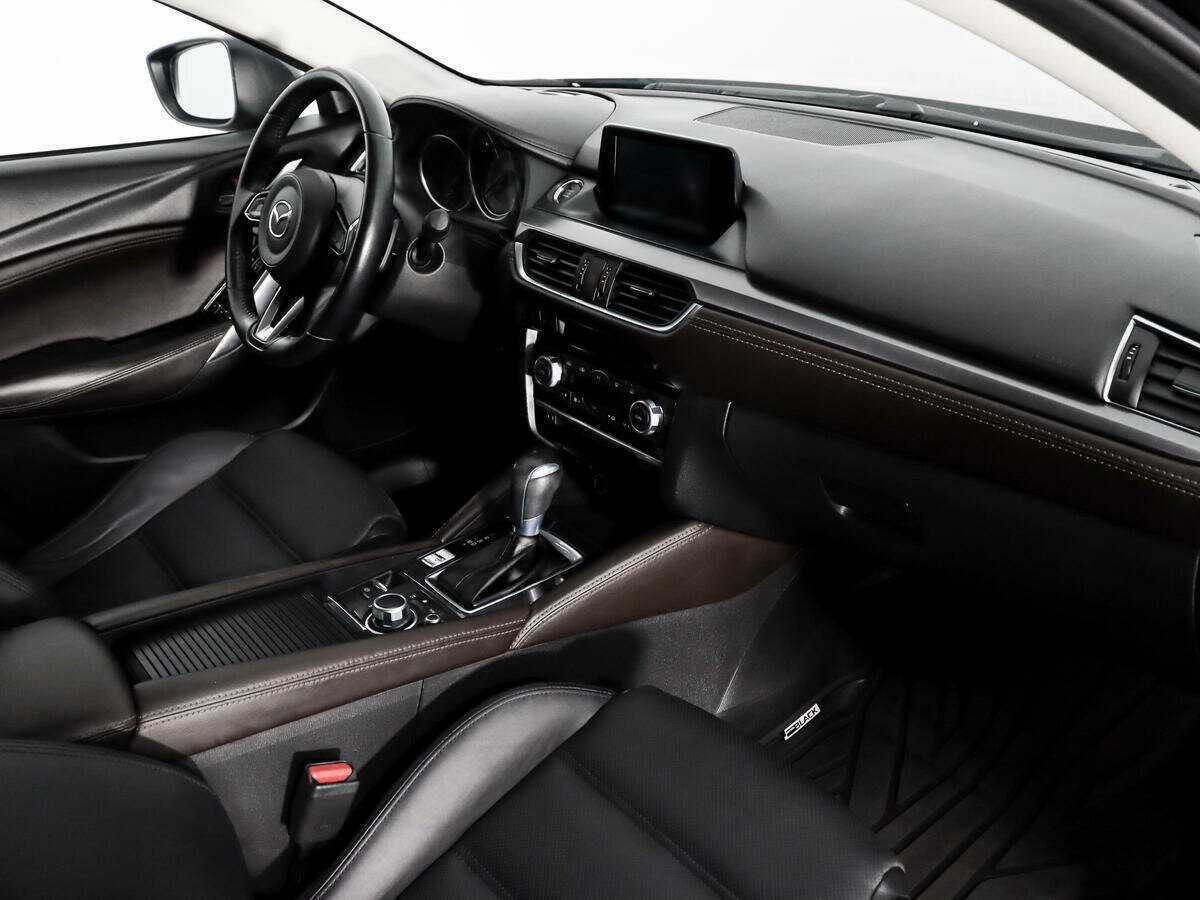Б/У Мазда 6 2018 года. Фото: #12