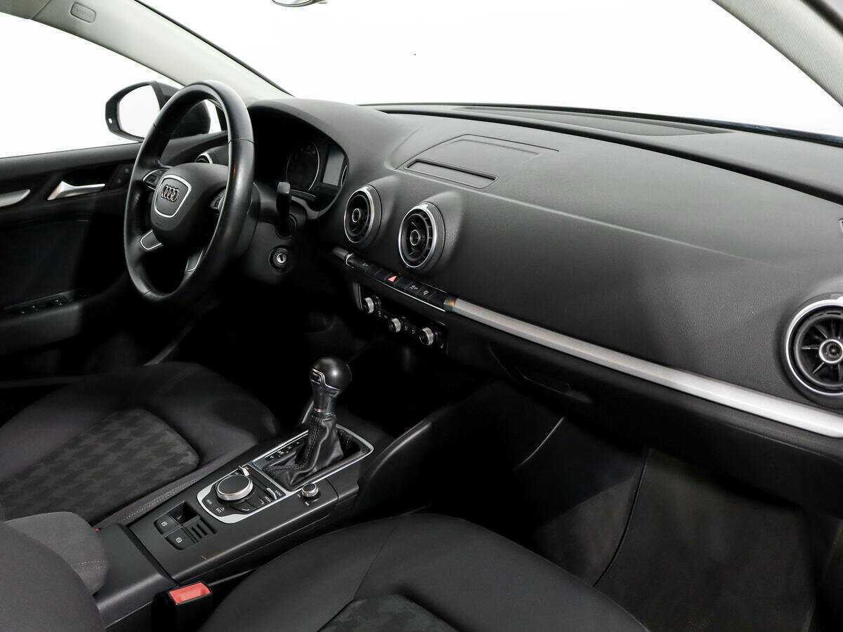 Б/У Ауди А3 2015 года. Фото: #10