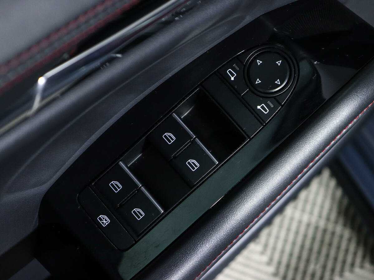 Б/У Мазда 3 2023 года. Фото: #14