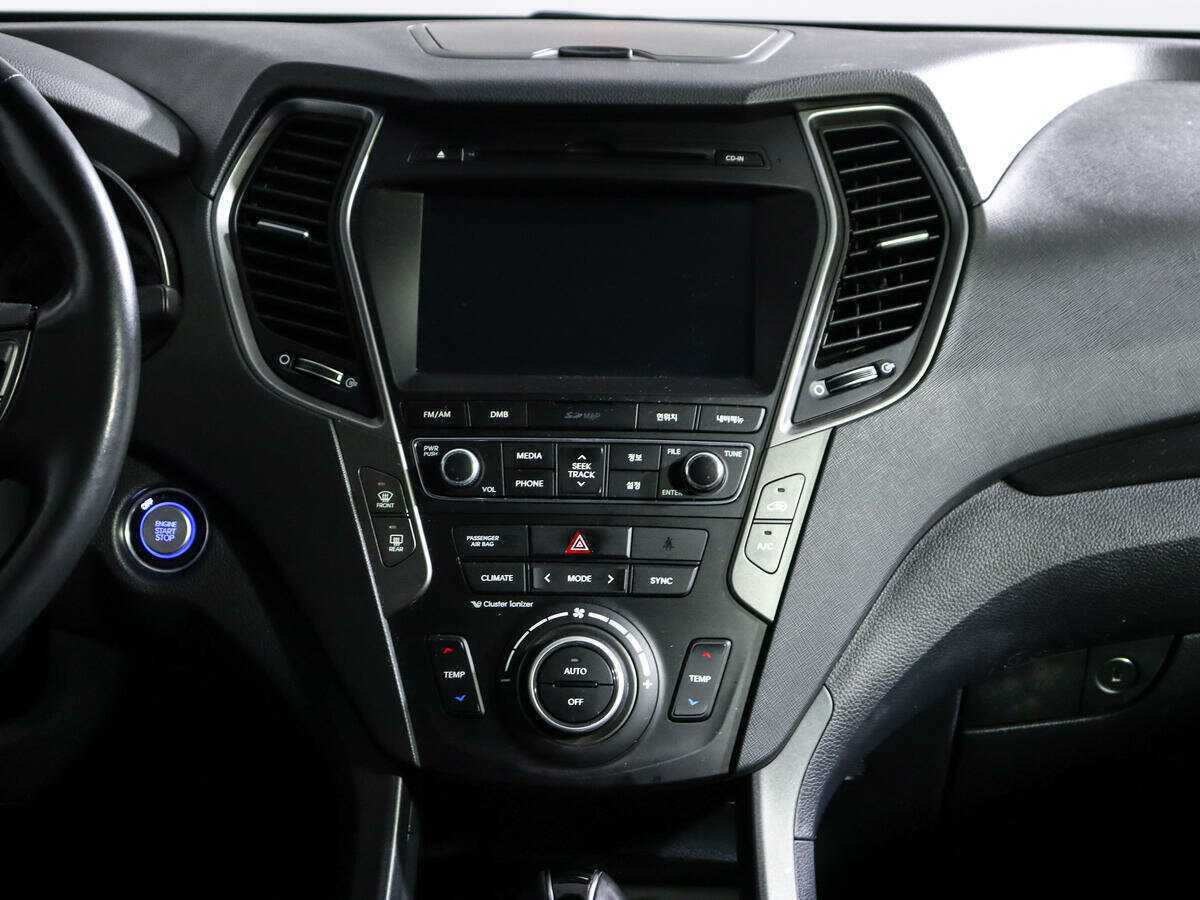 Б/У Хендай Санта Фе 2016 года. Фото: #12