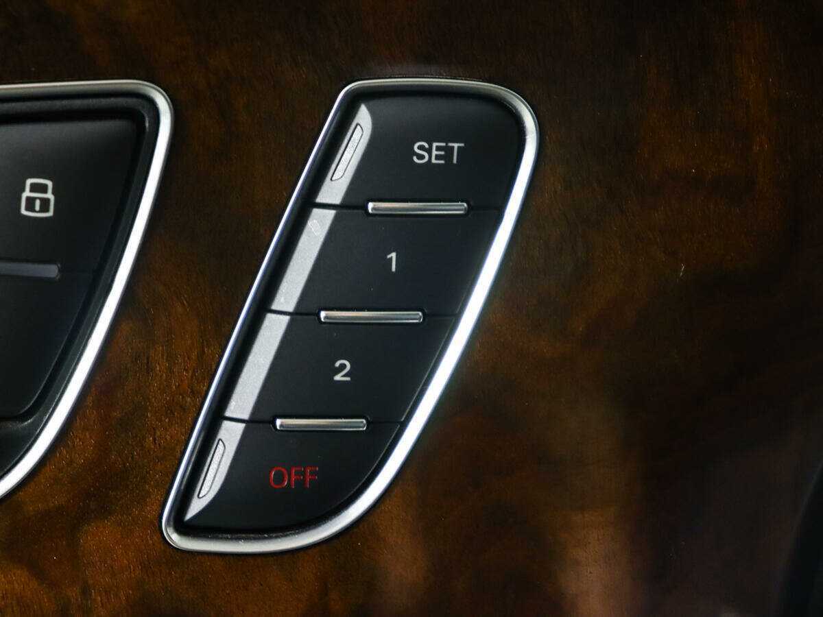 Б/У Ауди А6 2014 года. Фото: #14