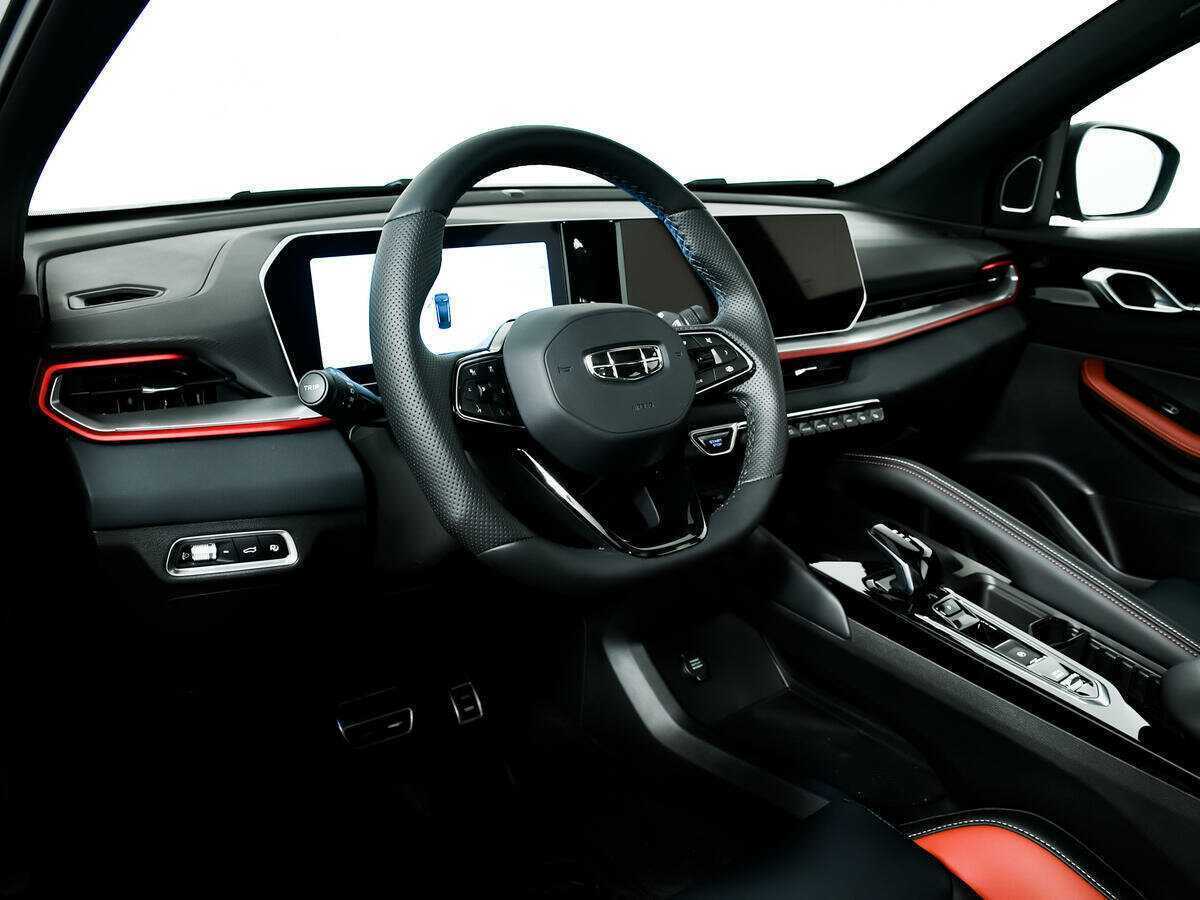 Б/У Джили Кулрэй 2023 года. Фото: #11