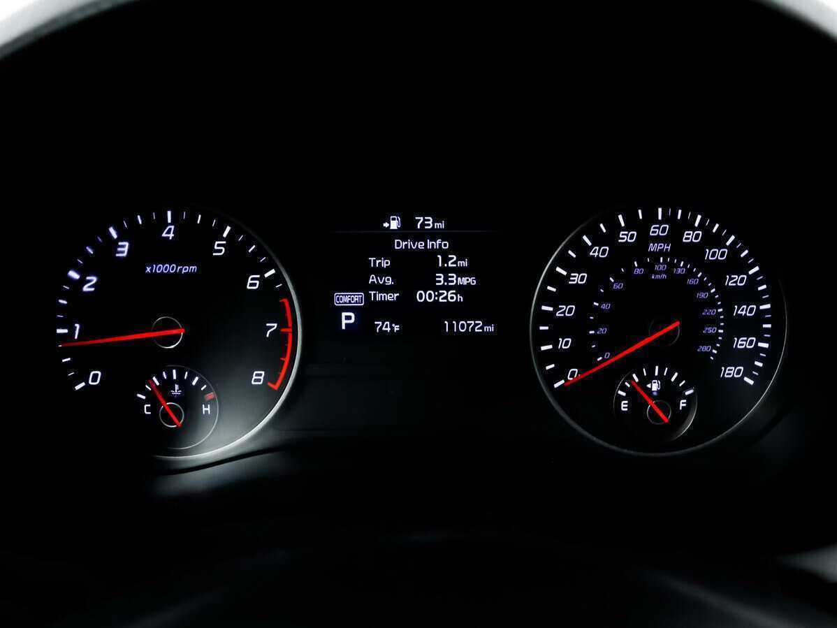 Б/У Киа Стингер 2020 года. Фото: #9