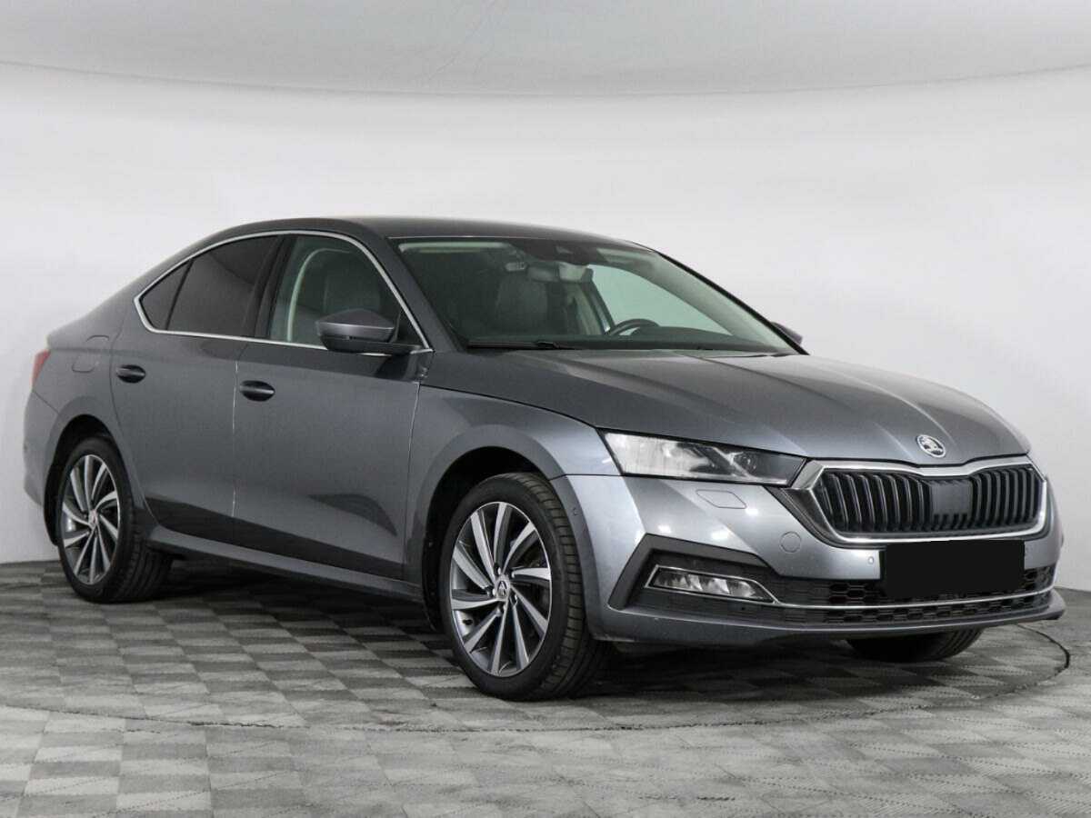 Б/У Шкода Октавия 2020 года. Фото: #2