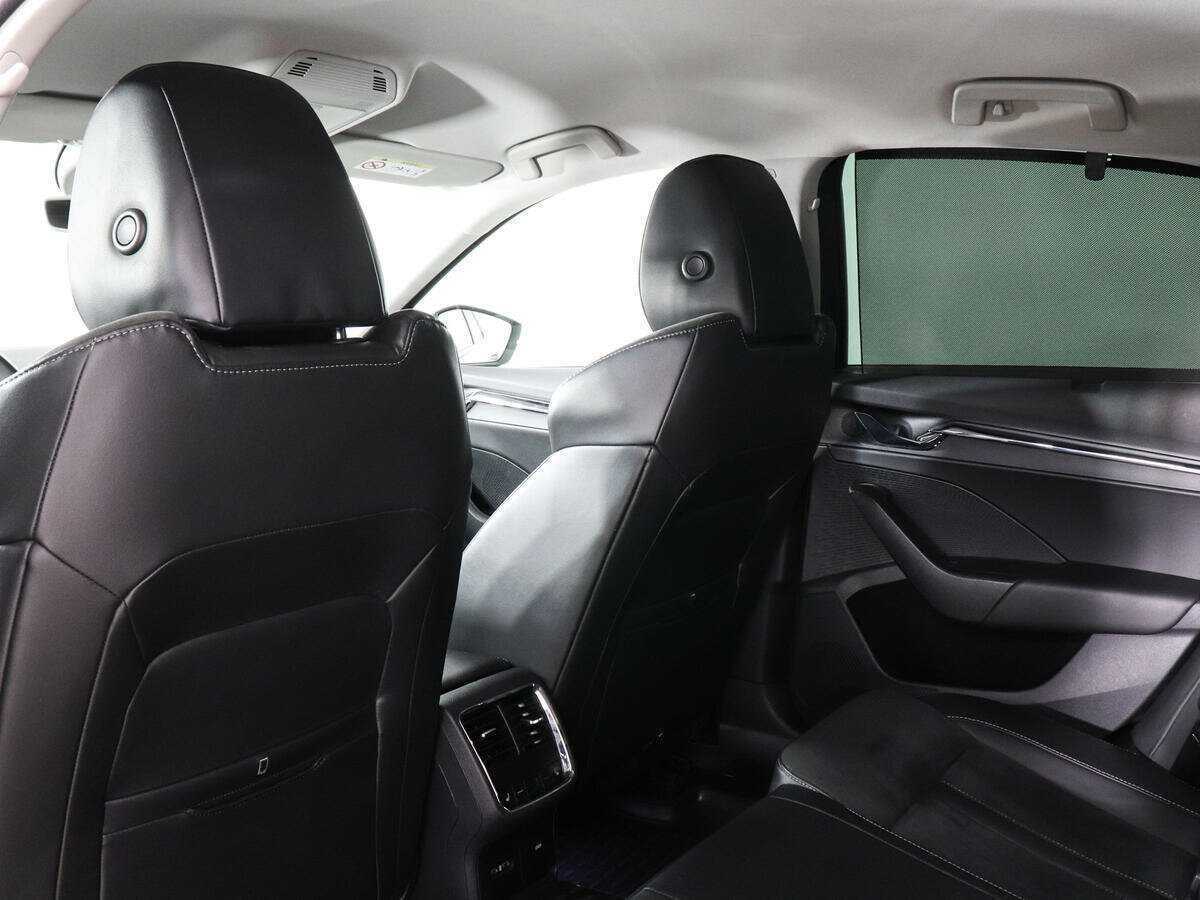 Б/У Шкода Октавия 2020 года. Фото: #11