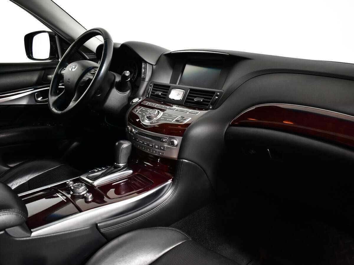 Б/У Инфинити К70 2014 года. Фото: #4