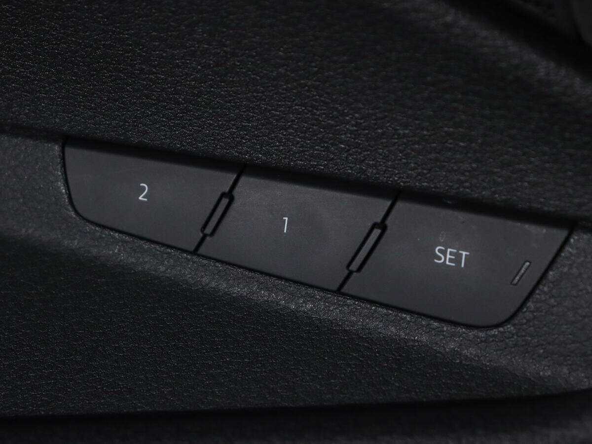 Б/У Ауди е-трон 2020 года. Фото: #19