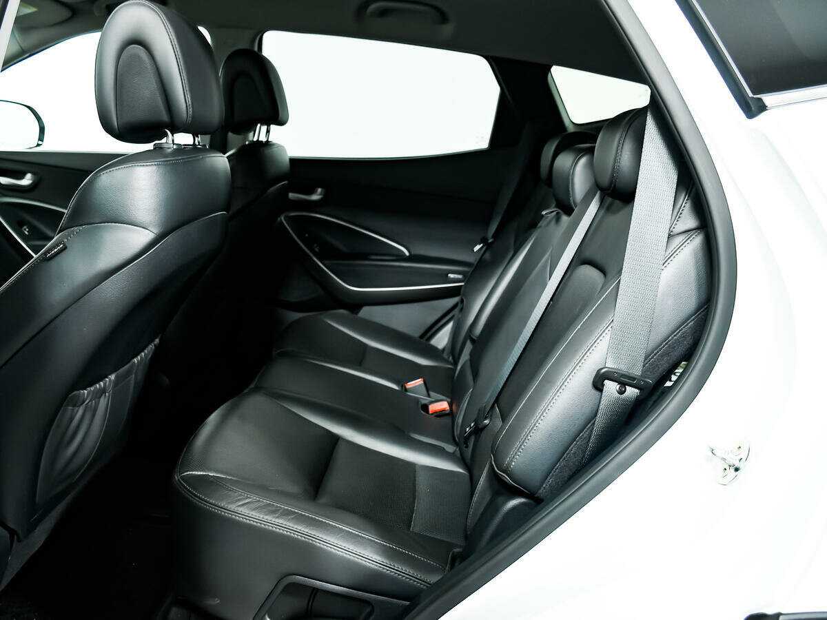 Б/У Хендай Санта Фе 2017 года. Фото: #11