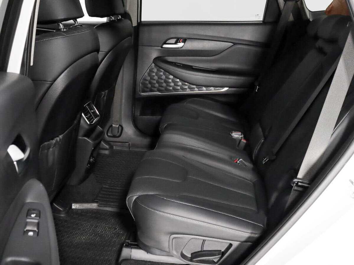 Б/У Хендай Санта Фе 2019 года. Фото: #10