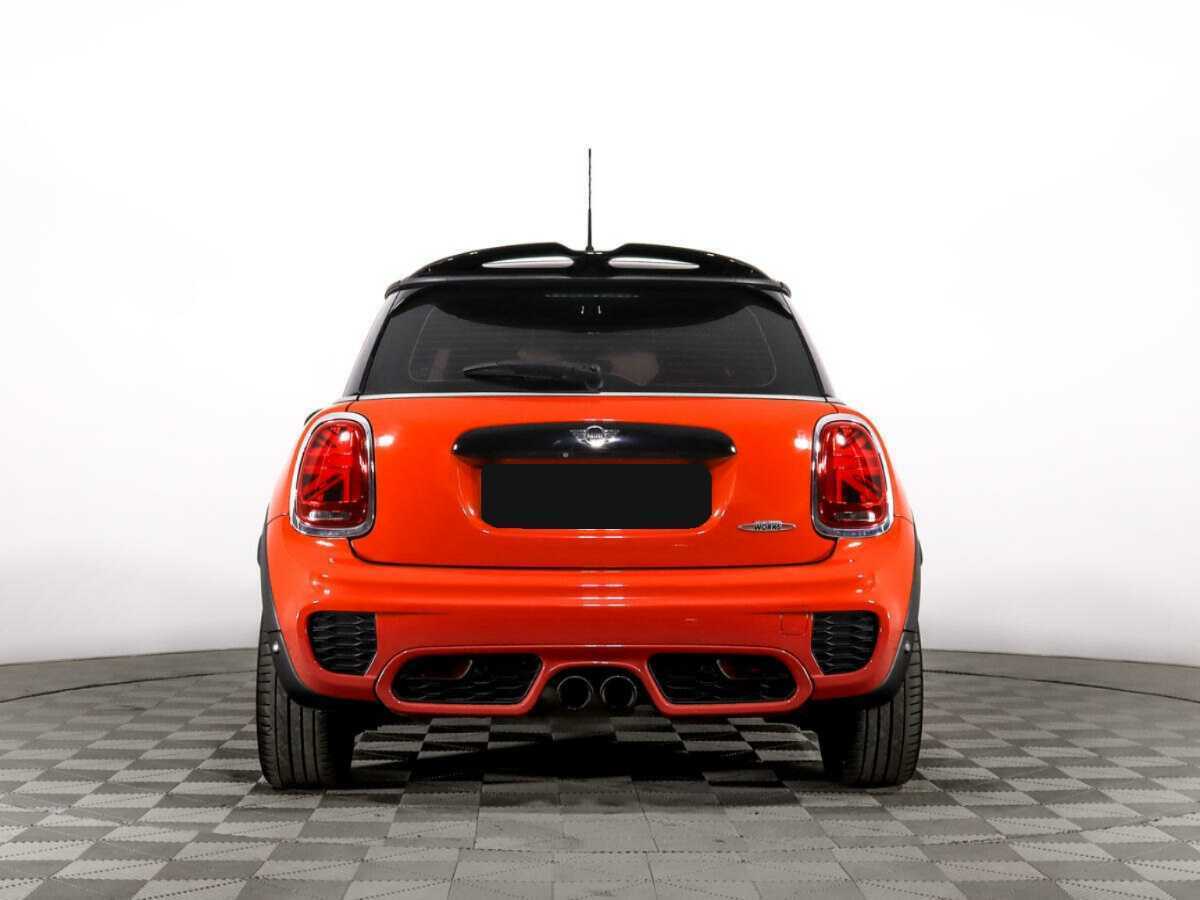 Mini Hatch 2018 года с пробегом. Фото: #5