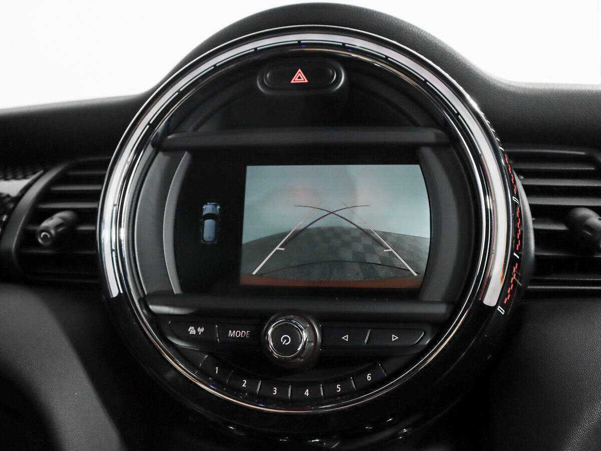 Mini Hatch 2018 года с пробегом. Фото: #18