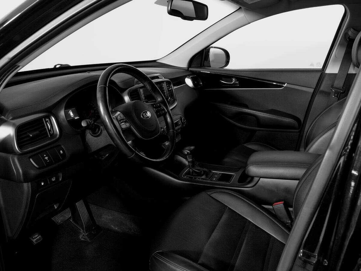 Б/У Киа Соренто 2019 года. Фото: #13