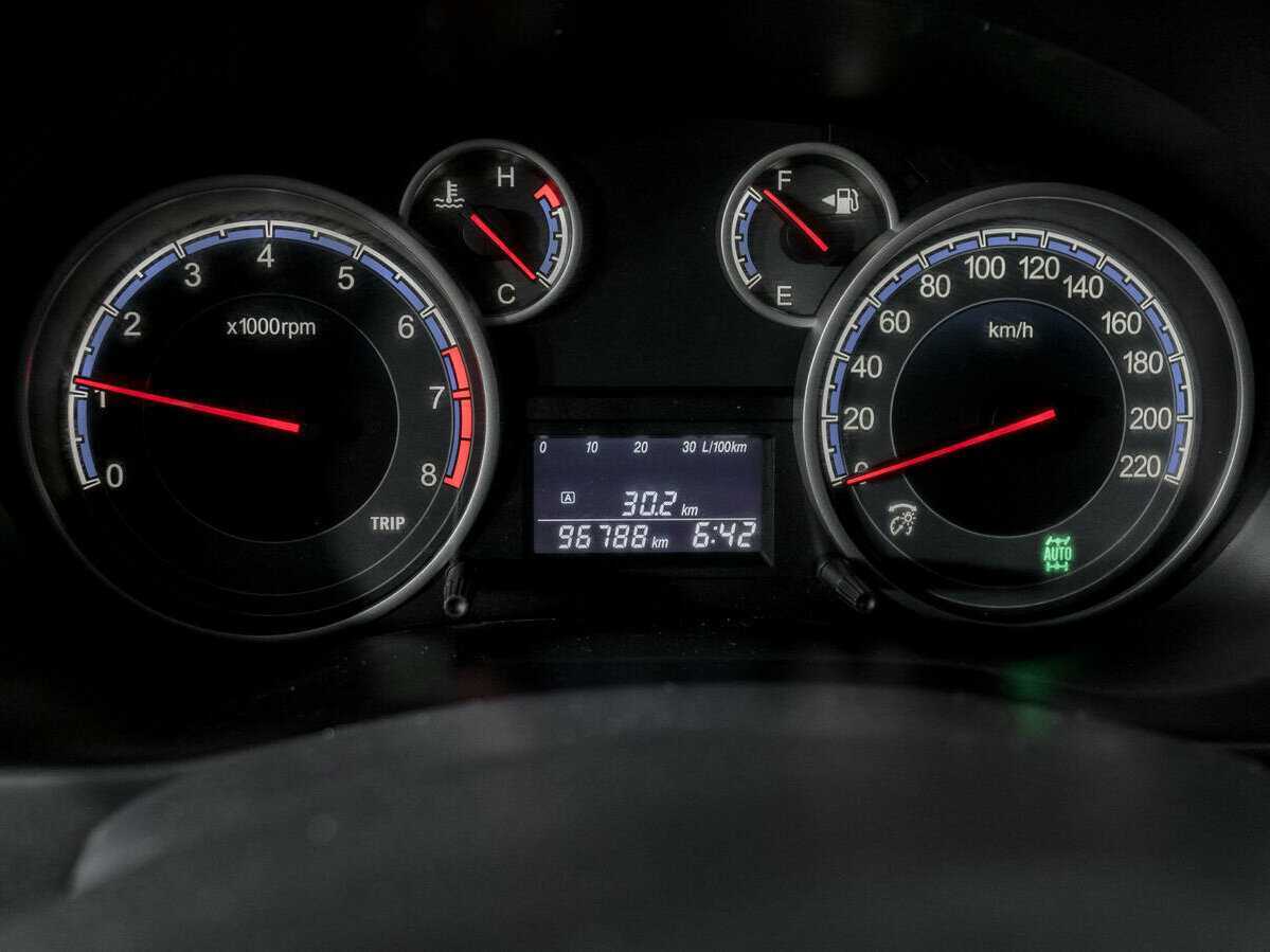 Б/У Сузуки С-Икс4 2011 года. Фото: #10