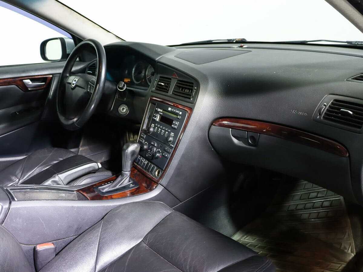 Б/У Вольво С60 2009 года. Фото: #8