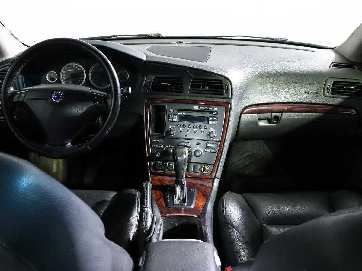 Б/У Вольво С60 2009 года. Фото: #11