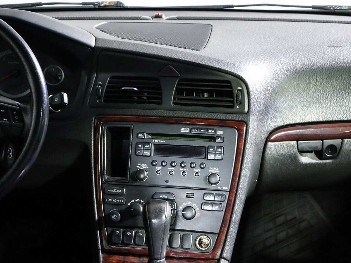 Б/У Вольво С60 2009 года. Фото: #12