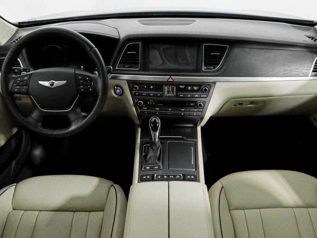 Б/У Хендай Генезис 2015 года. Фото: #12