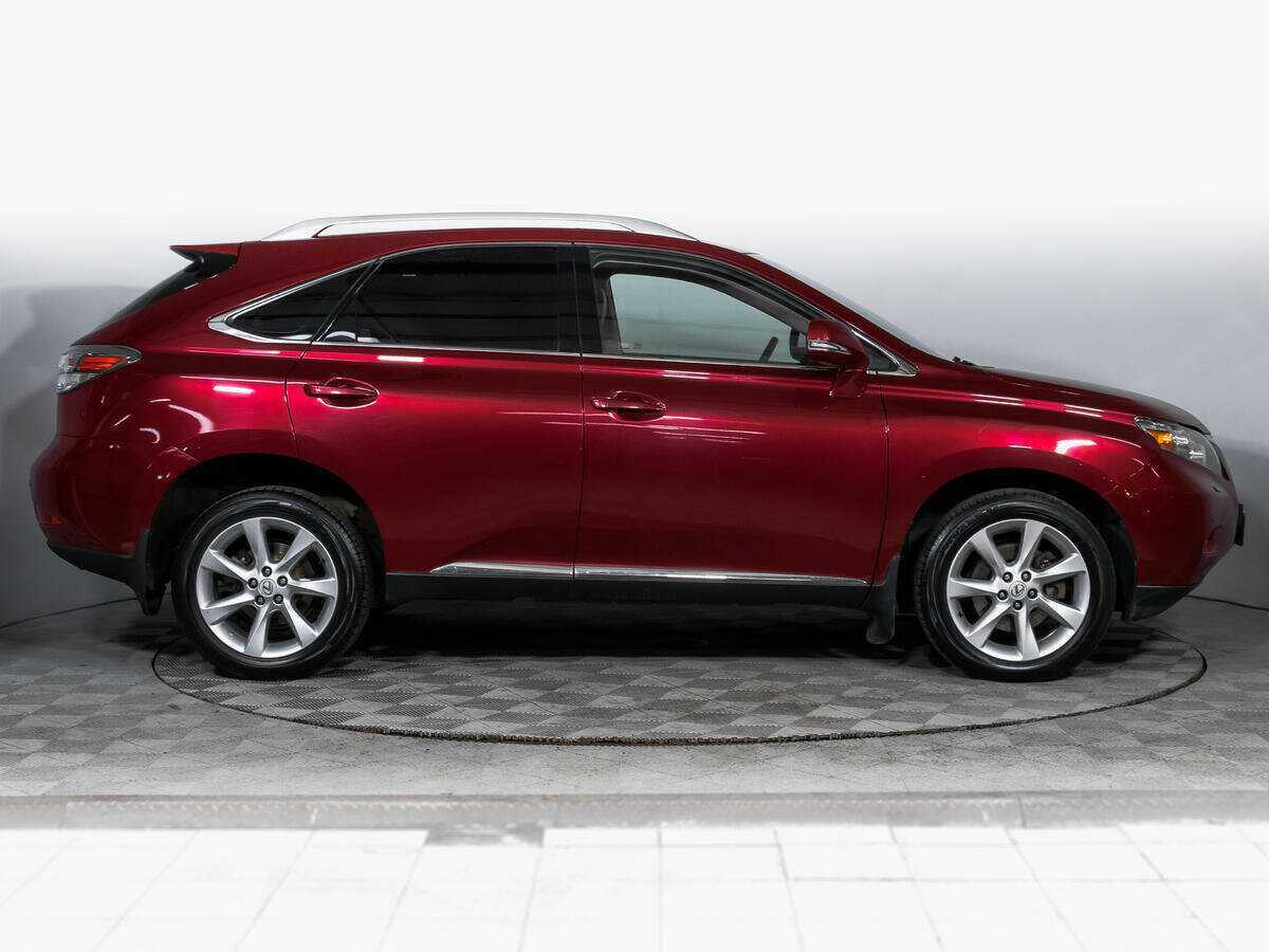 Б/У Лексус Р-Икс 2010 года. Фото: #3