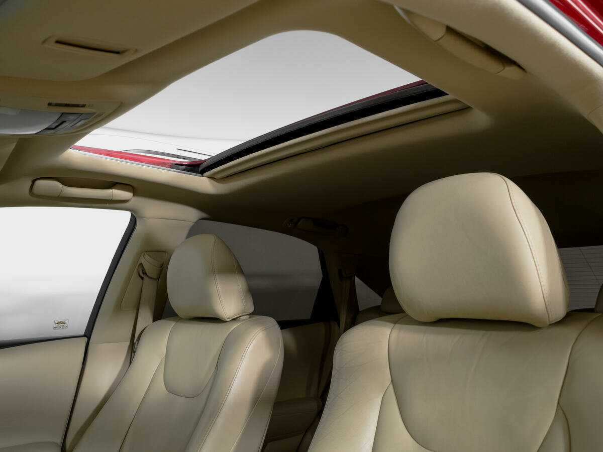 Б/У Лексус Р-Икс 2010 года. Фото: #13