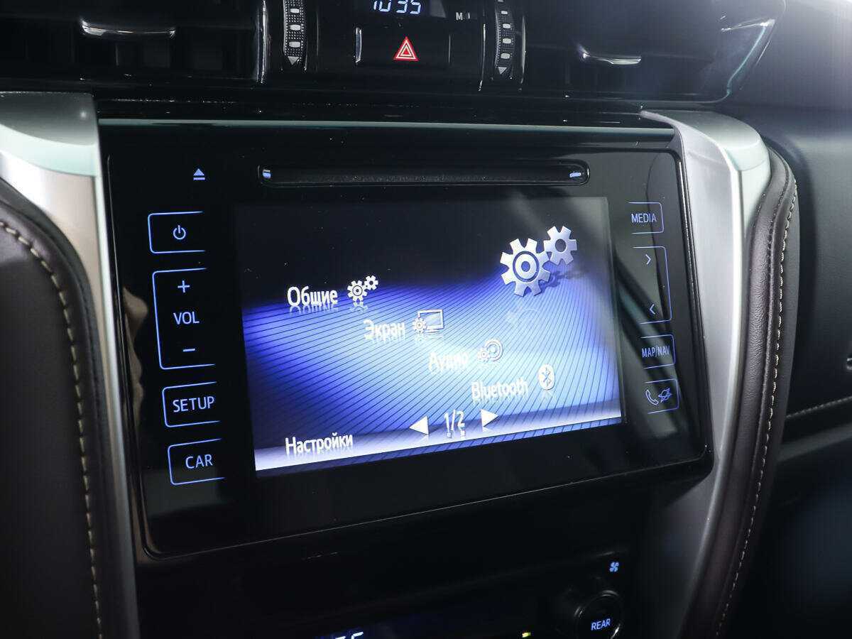 Б/У Тойота Фортюнер 2017 года. Фото: #18