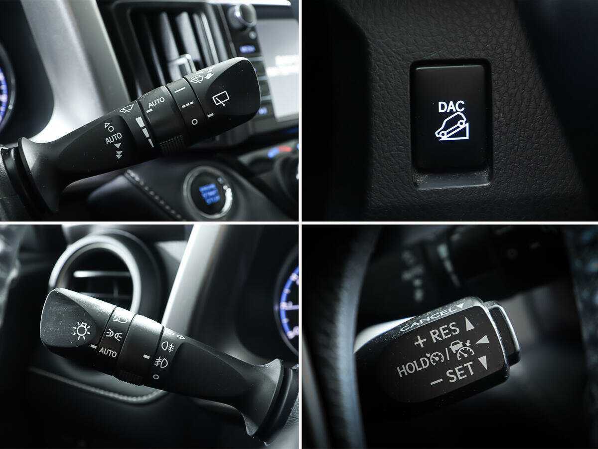 Б/У Тойота Рав4 2018 года. Фото: #15