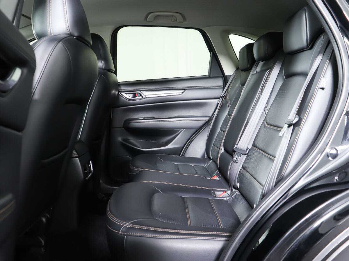 Б/У Мазда Ц-Икс-5 2019 года. Фото: #9