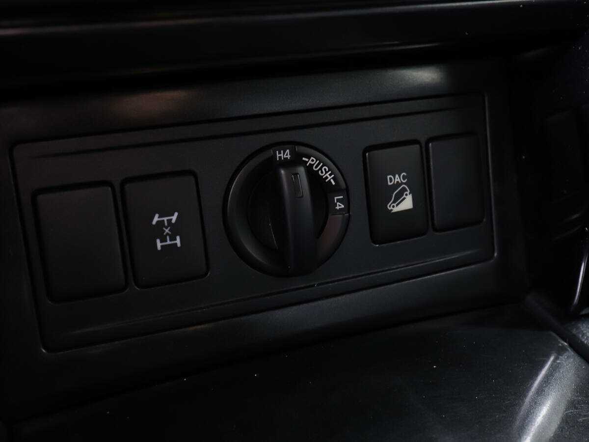 Б/У Тойота Лэнд Крузер Прадо 2017 года. Фото: #16