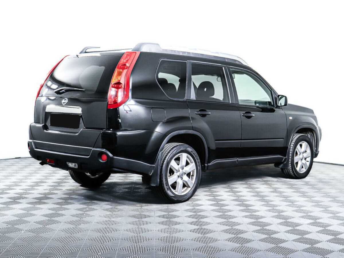 Б/У Ниссан Икс-Трейл 2010 года. Фото: #4