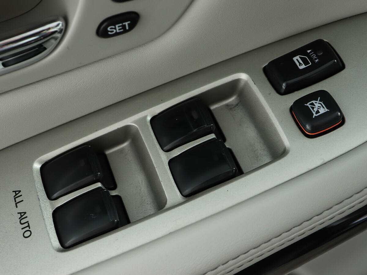 Б/У Лексус Р-Икс 2008 года. Фото: #19