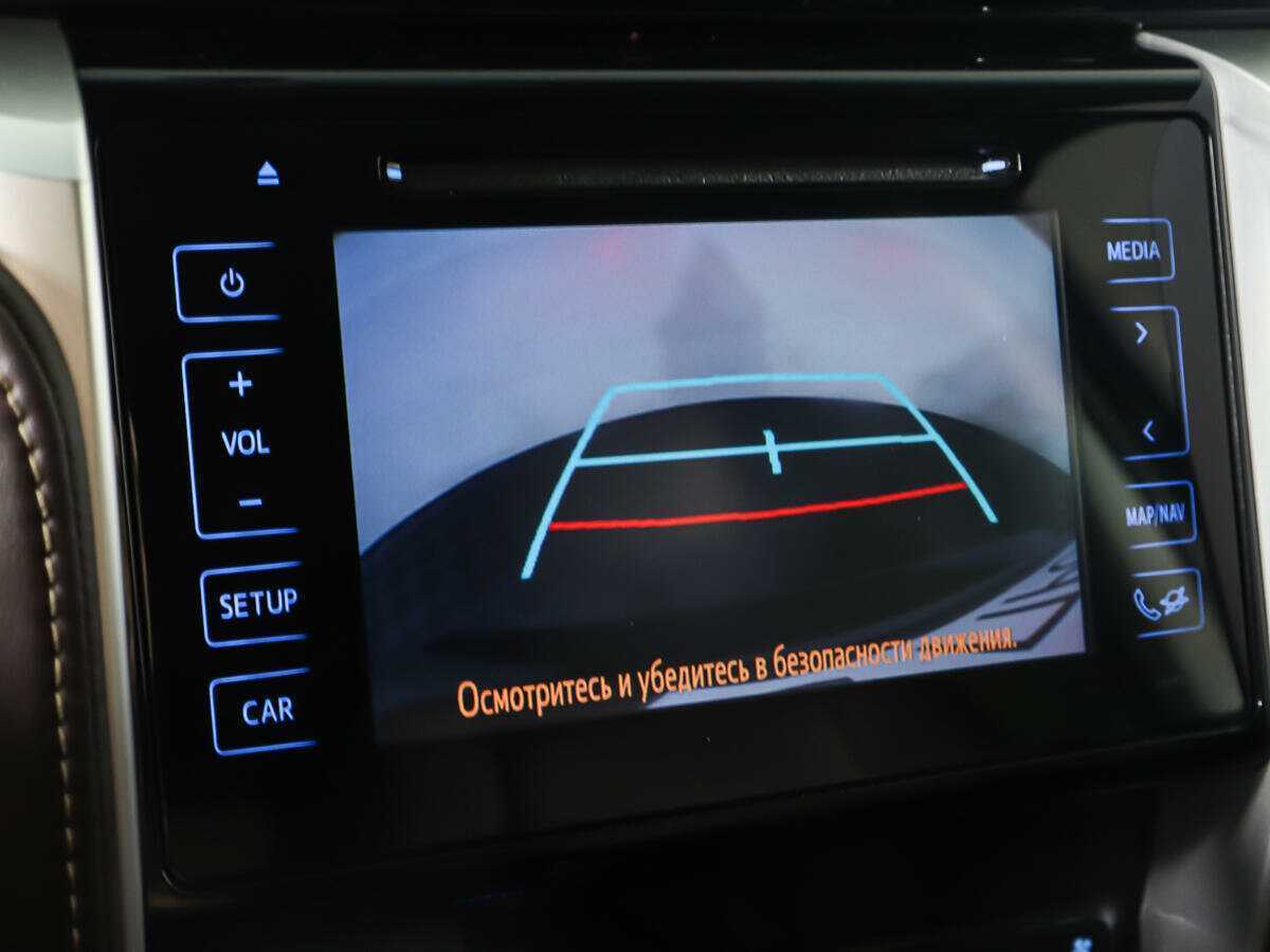 Б/У Тойота Фортюнер 2017 года. Фото: #19