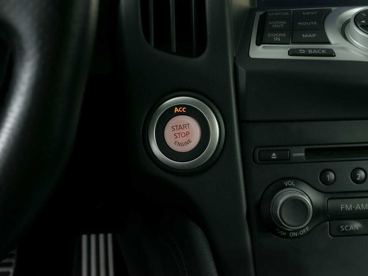 Б/У Ниссан 370-Зет 2019 года. Фото: #16