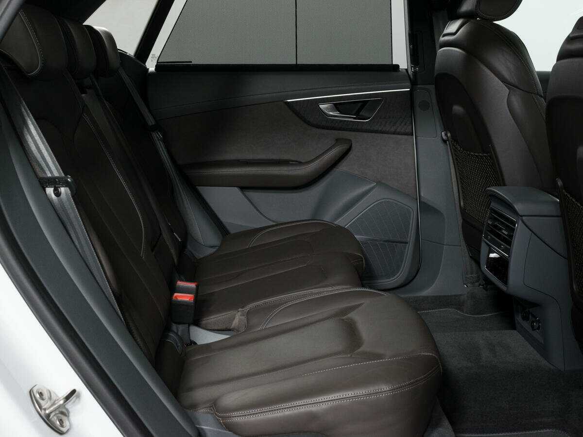 Б/У Ауди К8 2019 года. Фото: #13