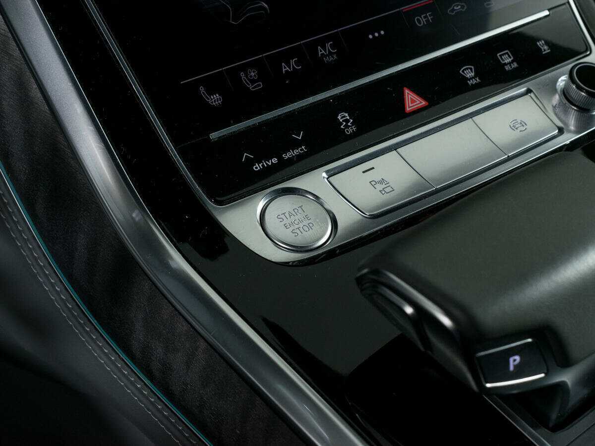 Б/У Ауди К8 2019 года. Фото: #23