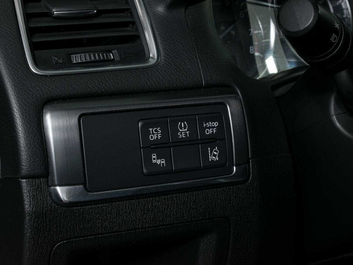 Б/У Мазда Ц-Икс-5 2015 года. Фото: #15