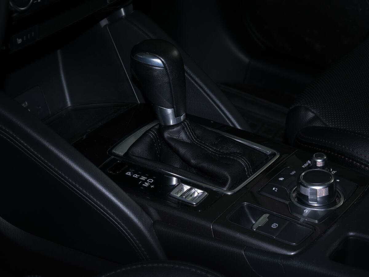 Б/У Мазда Ц-Икс-5 2015 года. Фото: #19