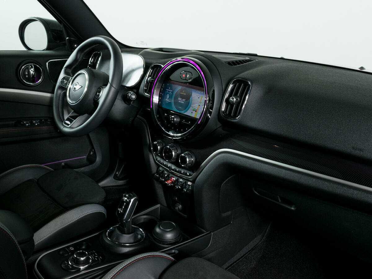 Б/У Мини Каунтримэн 2022 года. Фото: #5